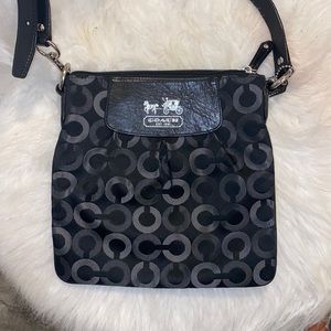 Coach crossbody black
